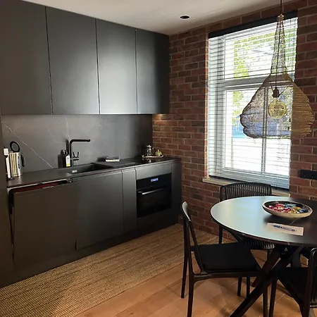 New In Kadriorg, Centre Lägenhet