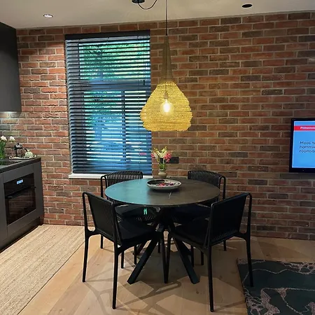 New In Kadriorg, Centre