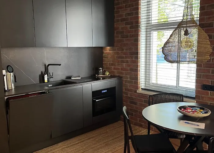 Cozy In Kadriorg, Centre Apartment